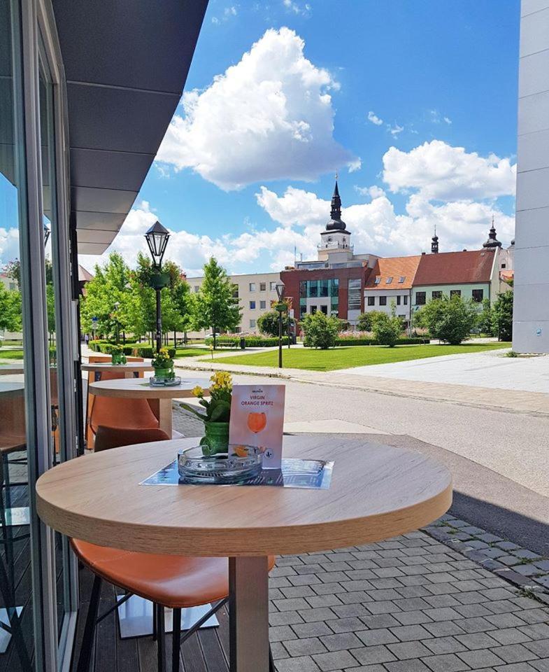 Holiday Inn Trnava, An Ihg Hotel Exterior photo